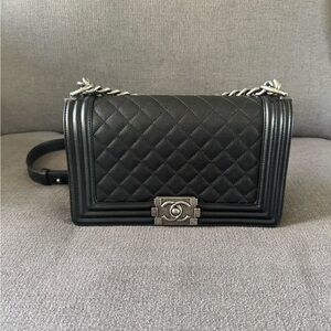 CHANEL 2019 Medium Boy Bag